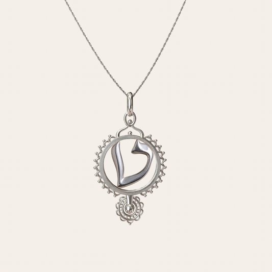 Ruth – Tet | Silver Necklace