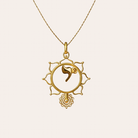 Rebecca – Yod | Gold Necklace